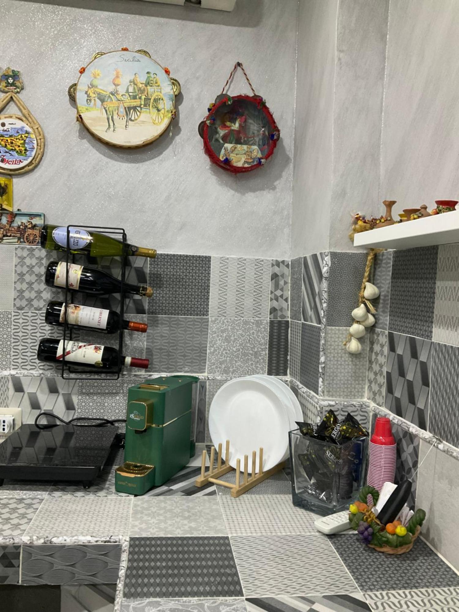Eruption1669 Apartment Катания Екстериор снимка